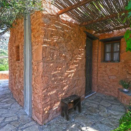 Aparthotel Aspros Potamos à Makrýgialos Extérieur photo