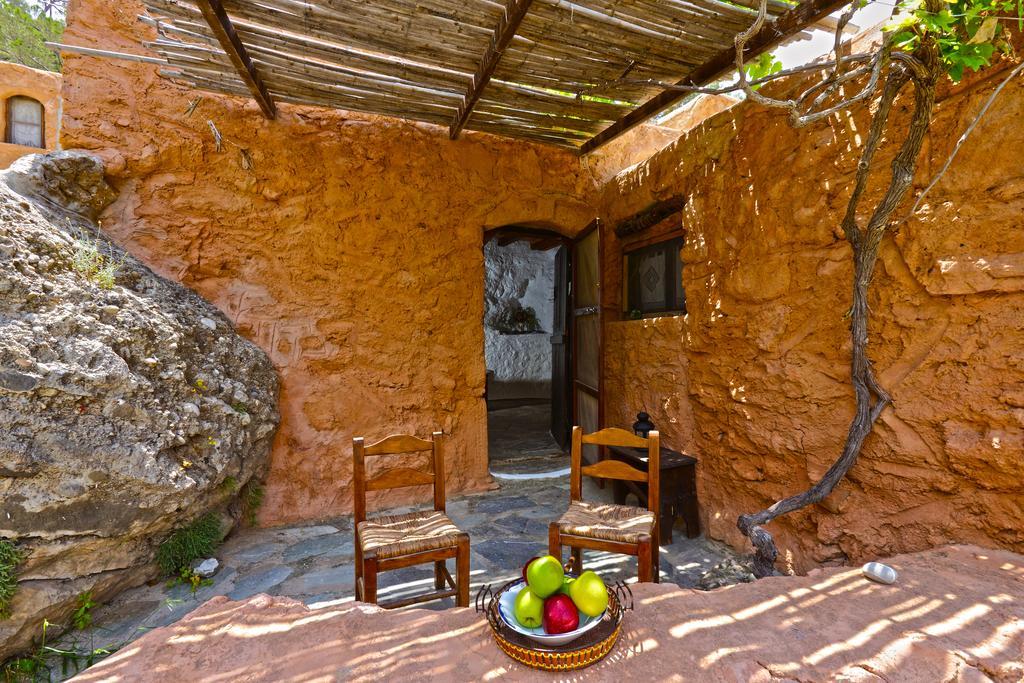 Aparthotel Aspros Potamos à Makrýgialos Chambre photo