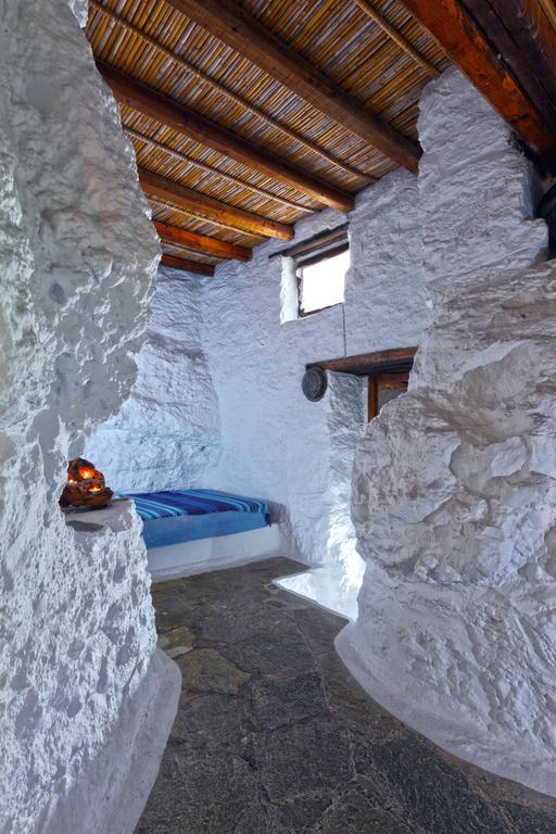 Aparthotel Aspros Potamos à Makrýgialos Chambre photo