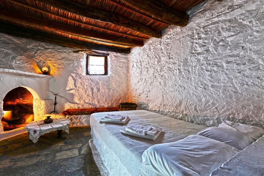 Aparthotel Aspros Potamos à Makrýgialos Chambre photo