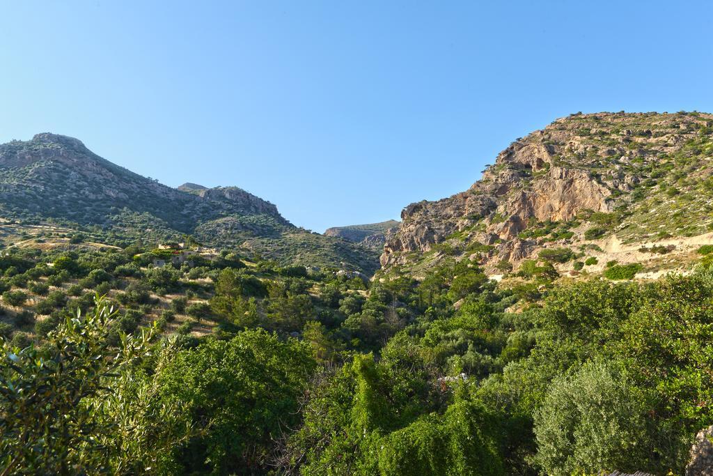 Aparthotel Aspros Potamos à Makrýgialos Extérieur photo