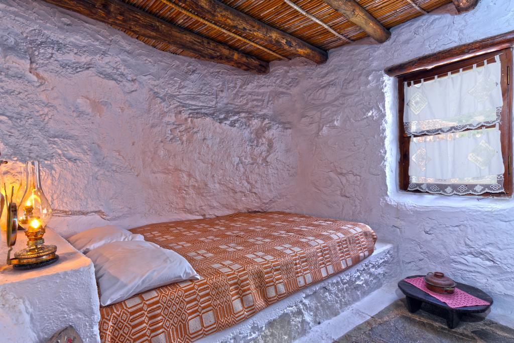 Aparthotel Aspros Potamos à Makrýgialos Chambre photo