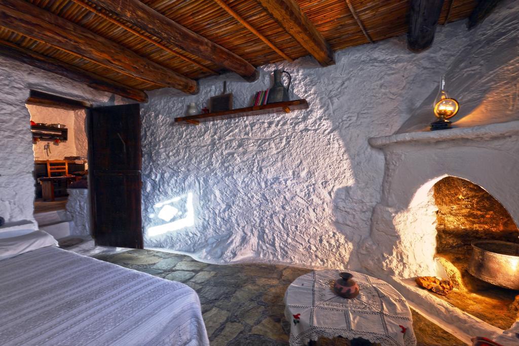 Aparthotel Aspros Potamos à Makrýgialos Chambre photo