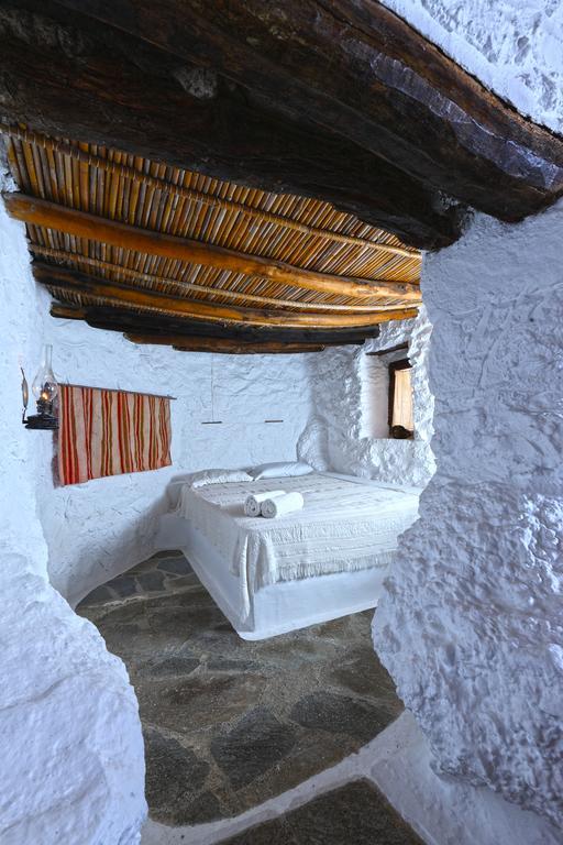 Aparthotel Aspros Potamos à Makrýgialos Chambre photo