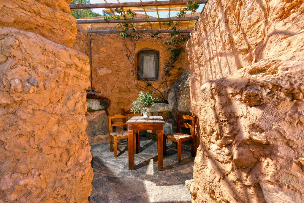 Aparthotel Aspros Potamos à Makrýgialos Extérieur photo