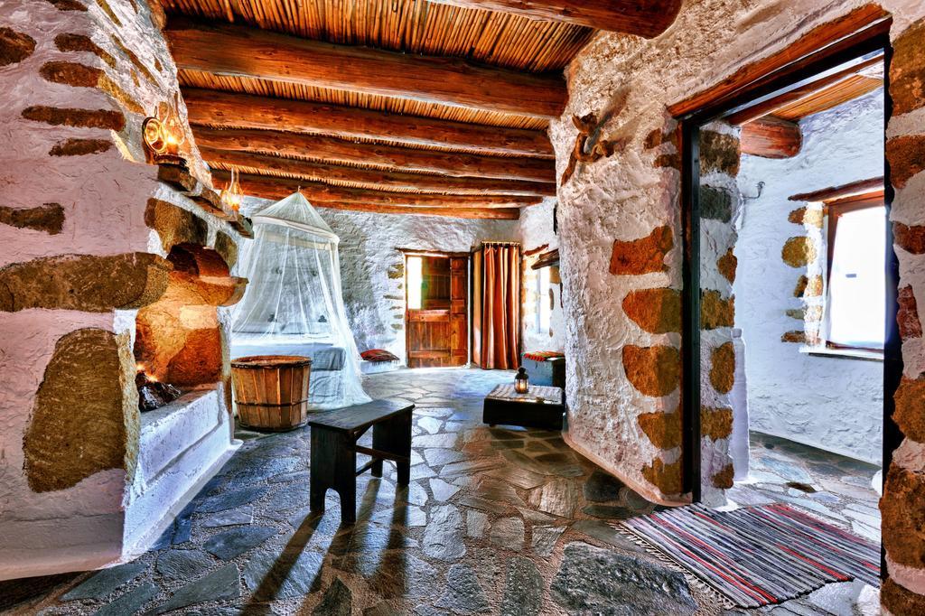 Aparthotel Aspros Potamos à Makrýgialos Extérieur photo